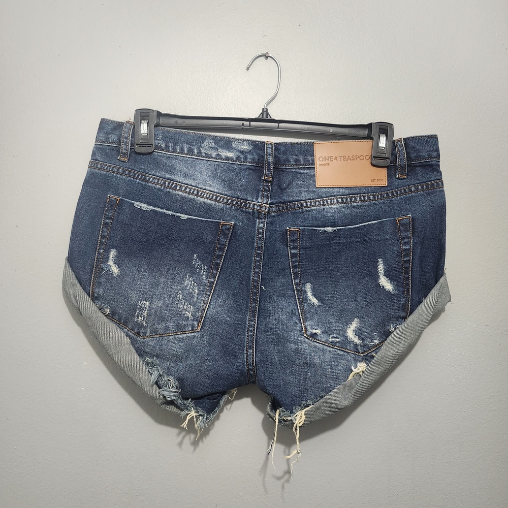 One Teaspoon Distressed Blue Jean Shorts Size 32 - Picture 5 of 8